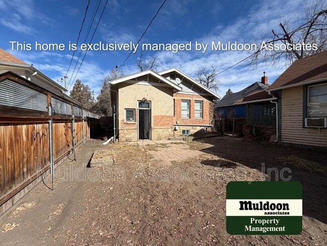 Building Photo - 705 E Platte Ave