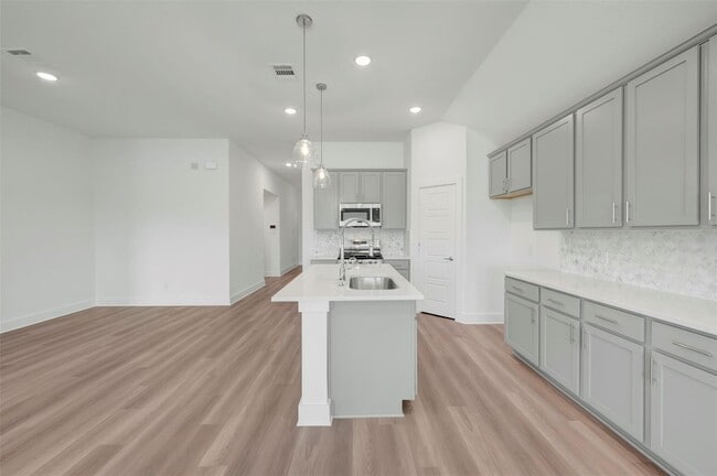 Building Photo - 14001 Baikal Mnr Dr