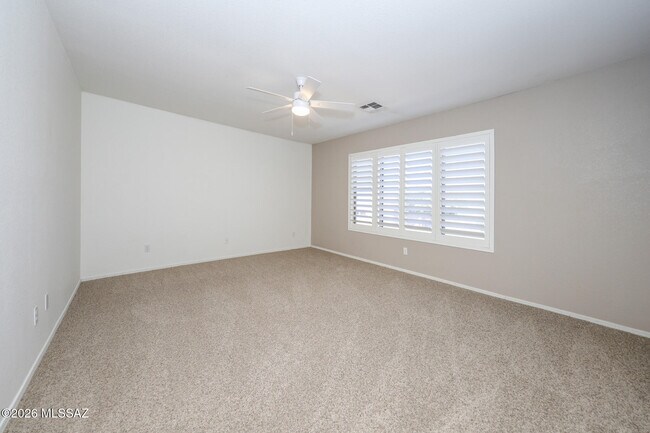 Building Photo - 831 S Rincon Rising Rd