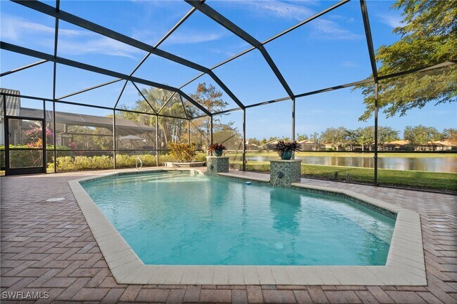 Building Photo - 8792 Largo Mar Dr