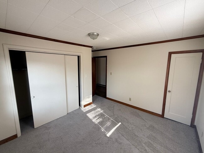 Building Photo - Two-Three bedroom, 1 bath house in Graham