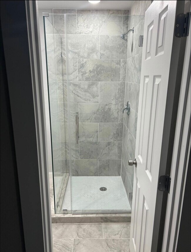 Building Photo - 4616 Shreveport Blvd