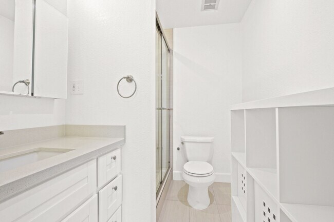 Building Photo - 25769 Marguerite Pkwy