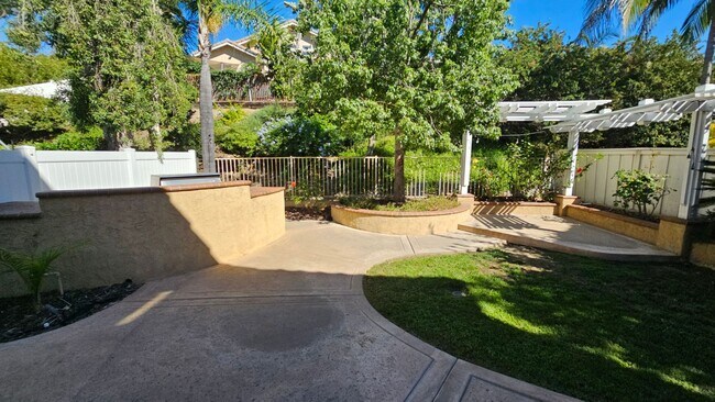 Building Photo - SCRIPPS RANCH / SAN DIEGO - Nice 4 Bedroom...