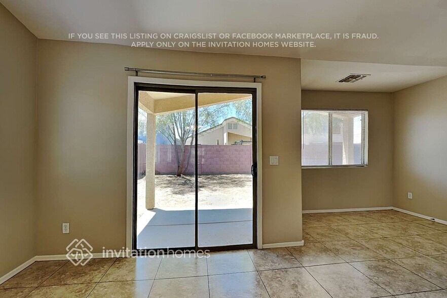 Building Photo - 3319 W Sunland Ave