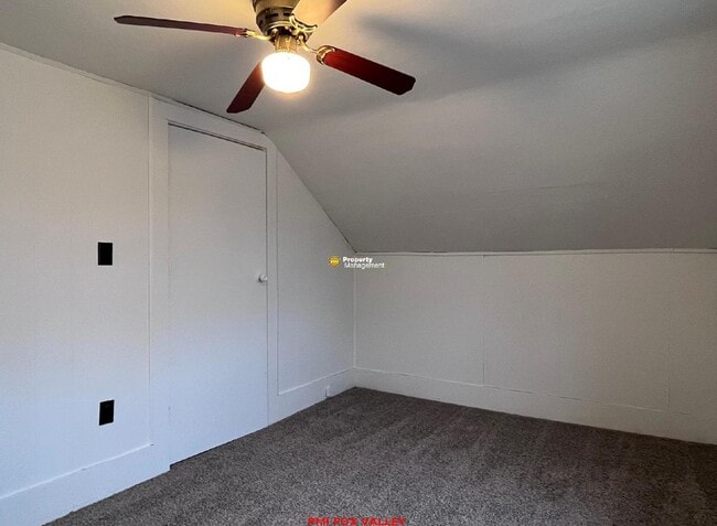 Building Photo - Charming 3-Bedroom Home in Menasha, WI with Spacious Layout!