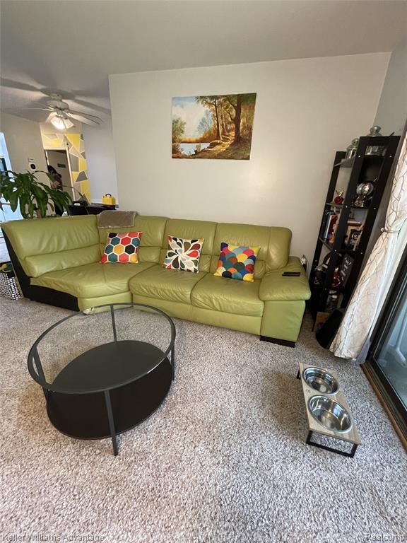 Building Photo - 42595 Lilley Pointe Dr