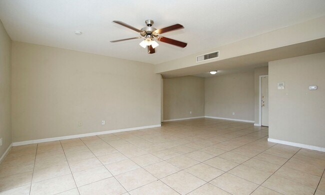 Building Photo - For Lease and Accepting Housing Vouchers | 3 Bed, 2 Bath | 1,237 Sq Ft |  Hearthwood II Community |