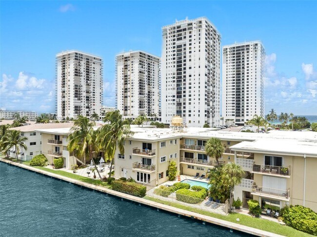 Building Photo - 2600 S Ocean Dr