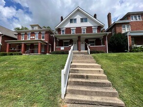 Building Photo - 284-286 E. 14th Ave.