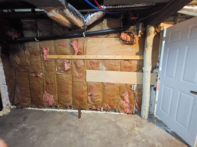Building Photo - 539 Marie Ave
