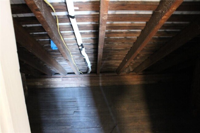 Building Photo - 11 Liberty St