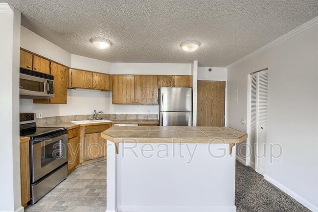 Building Photo - 1301 Speer Blvd