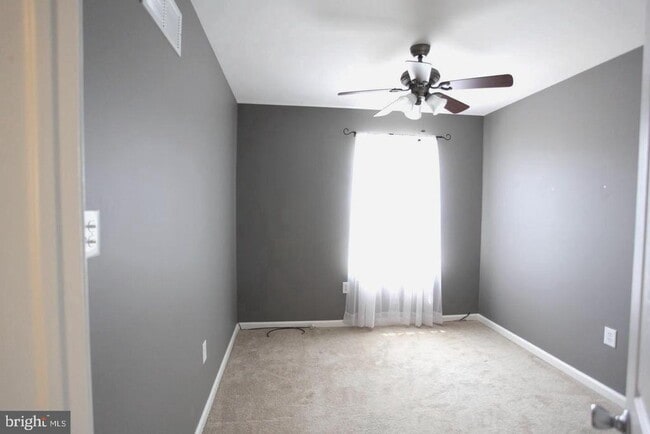 Building Photo - 29 Wicklow Rd