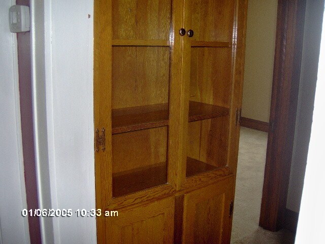OFFICE FOR ON-LINE BUSINESS - 100 Poplar St