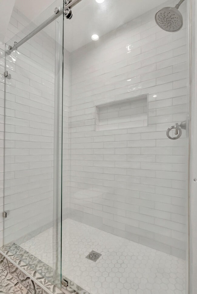 Building Photo - Updated 3BR Home with Pool & Detached ADU on Quiet Tree-Lined Street in Tarzana