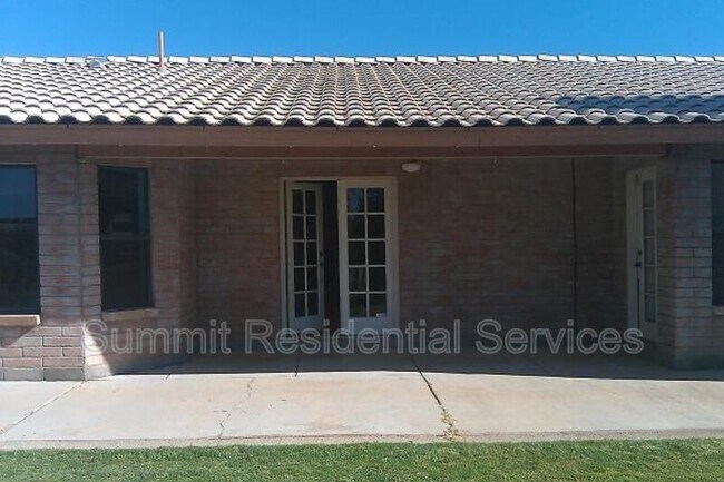 Building Photo - 345 W Atua Pl