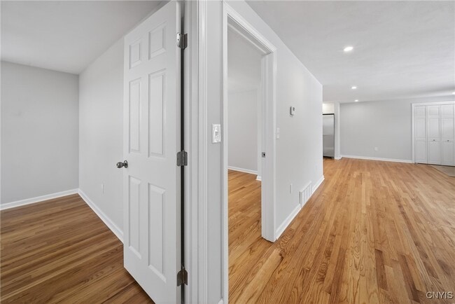 Building Photo - 101 Augusta Dr