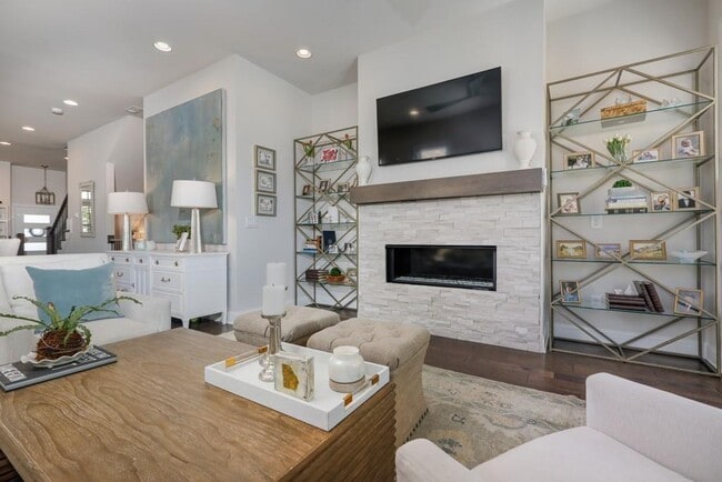 Building Photo - 4231 Deming Cir