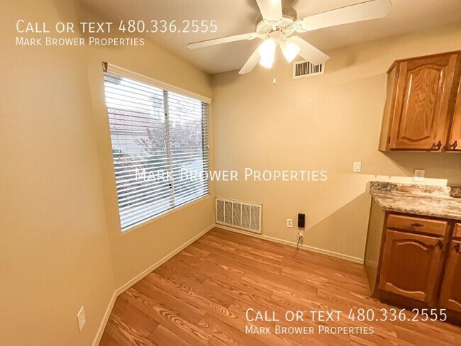 Building Photo - 9276 E Sutton Dr