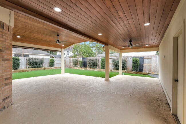 Building Photo - 7619 Limber Bough Dr