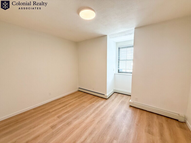 Building Photo - 521 Massachusetts Ave