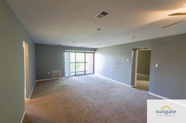 Building Photo - 6711 Park Heights Ave