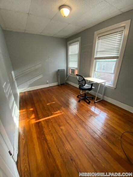 Building Photo - 846 Huntington Ave