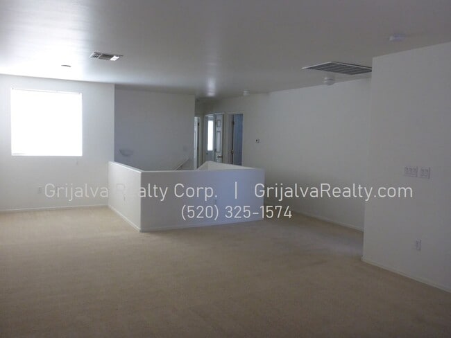 Building Photo - 4 BD, 3 BA Two-Story Home in Los Arroyos for Rent **MOVE-IN SPECIAL ** (Old Nogales Hwy/Calle Verde)