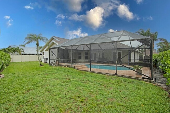 Building Photo - 13725 Folkestone Cir