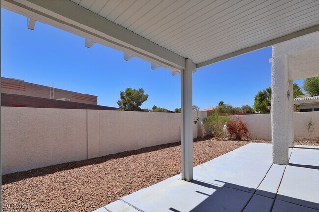 Building Photo - 975 Leadville Meadows Dr