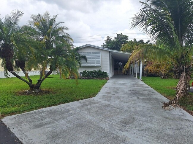 Building Photo - 35303 SW 180th Ave