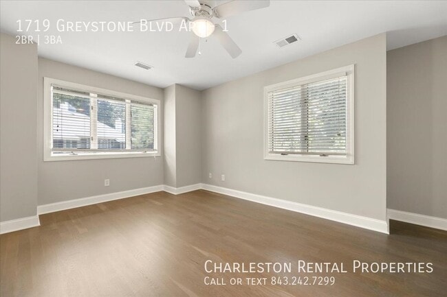 Building Photo - 1719 Greystone Blvd
