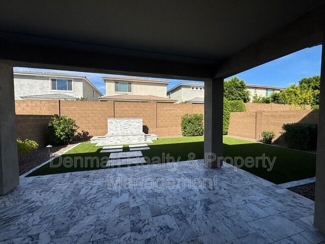 Building Photo - 3540 E Tina Dr