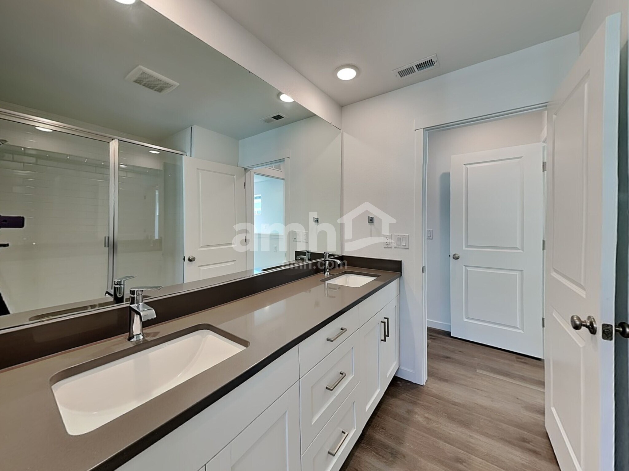 Building Photo - 23673 E 3rd Pl