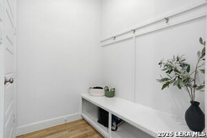 Building Photo - 24062 Sidehill Lie