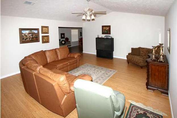 Building Photo - 4150 Oak Pointe Dr