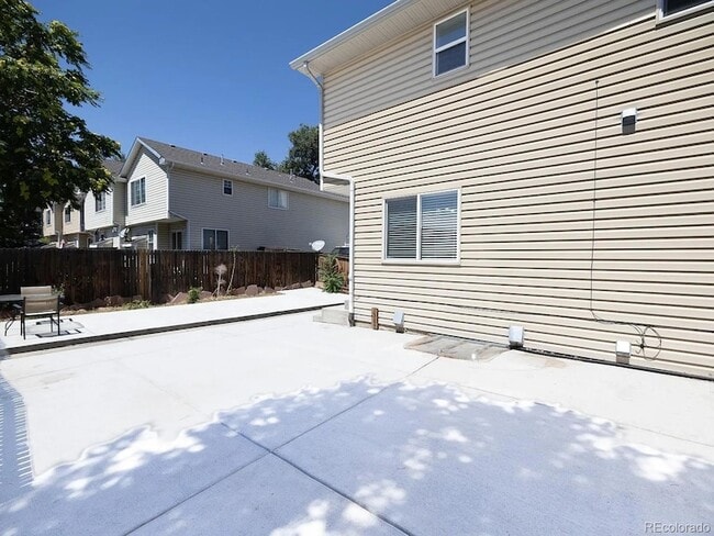Building Photo - 7236 E 38th Ave