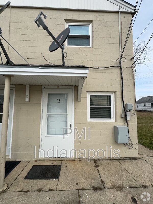 Building Photo - 1311 E 11th St