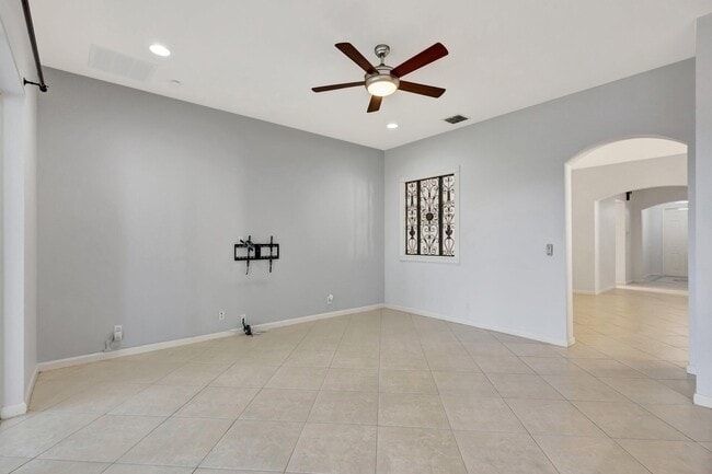 Building Photo - 154 NW Swann Mill Cir