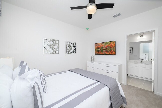 Building Photo - 2493 Rama Dr