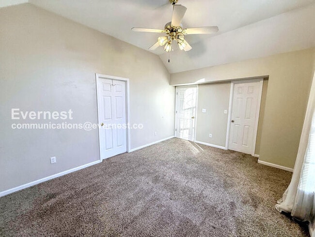 Building Photo - 607 Parkside Cir