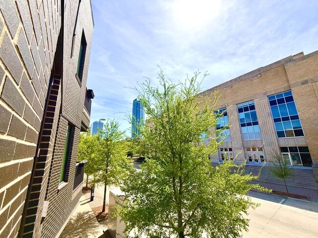 Building Photo - Large, Two-Story Condo in Downtown OKC, Civc Centre Flats!!