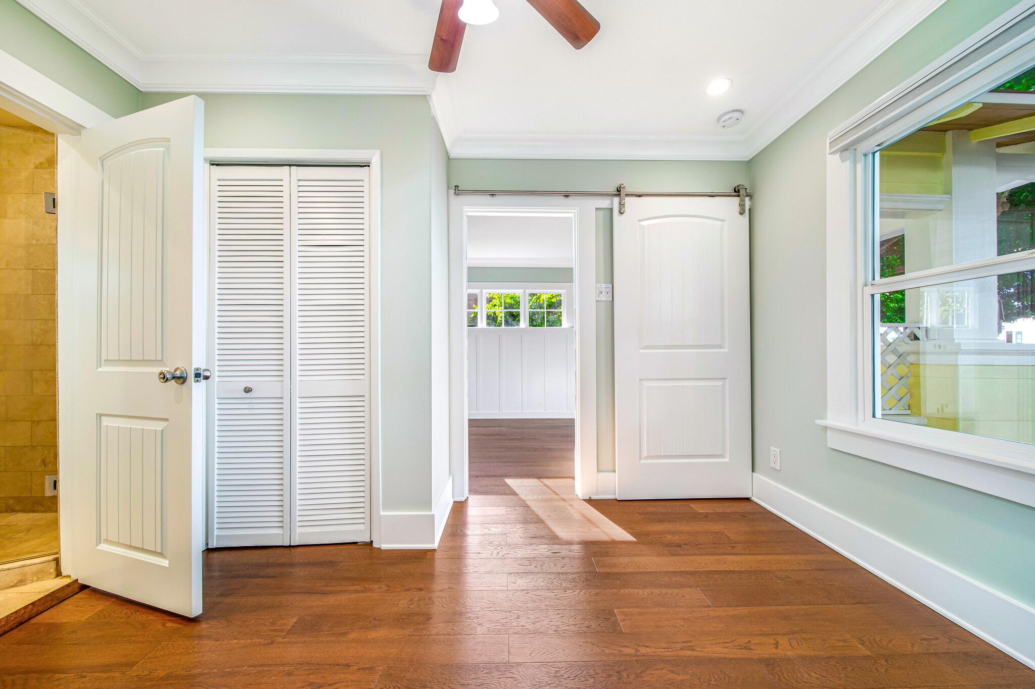 Building Photo - 240 Ashland Ave