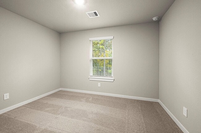 Building Photo - 18733 Timber Gln Dr