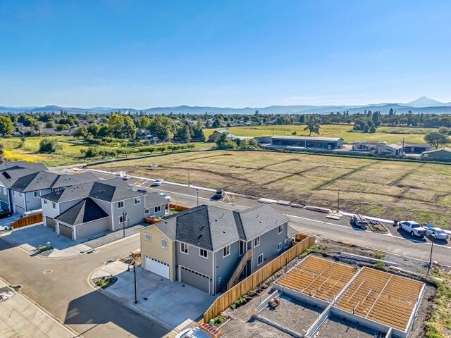 Building Photo - 1127 Annalise St