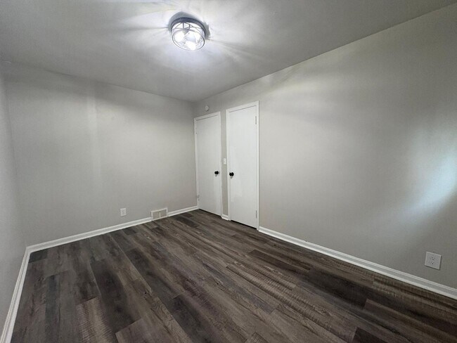 Building Photo - 1037 Keystone Dr