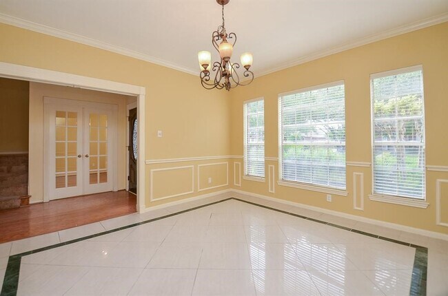 Building Photo - 16714 Colony Terrace Dr