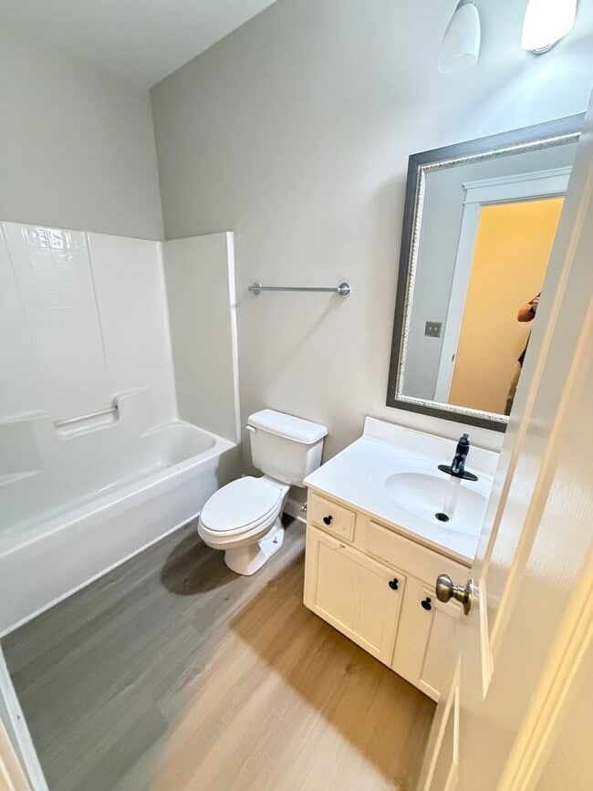 Building Photo - Charming 3-Bedroom Home – Walking Distance to Birkdale Village!