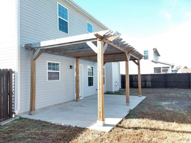 Building Photo - 150 Tipperary St